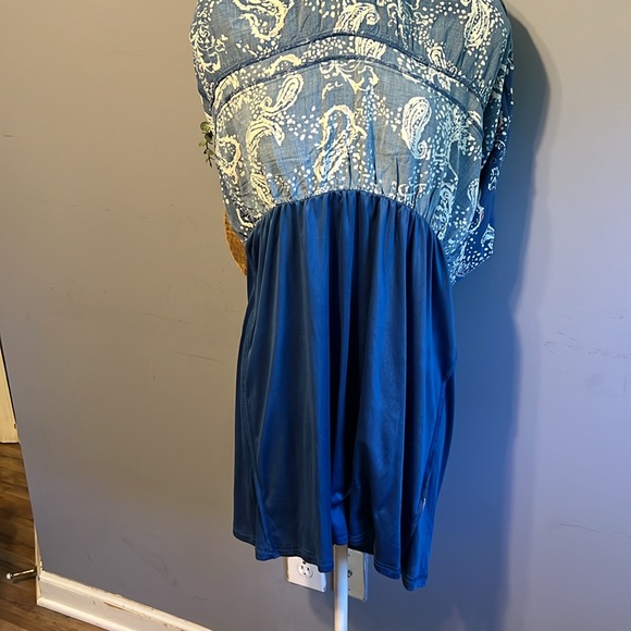Daniel Rainn blue and paisley sleeveless day dress large NWOT - Picture 10 of 10